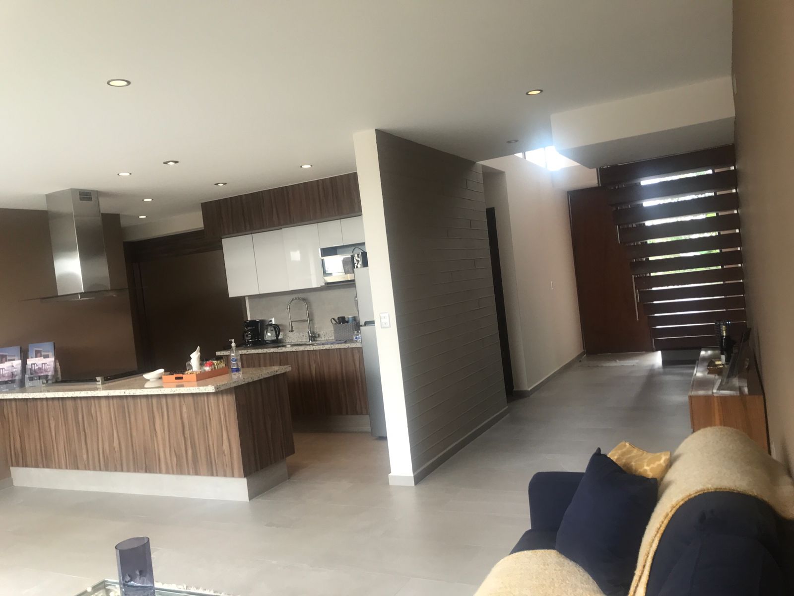 WhatsApp Image 2024-09-26 at 11.49.24 AM (1)