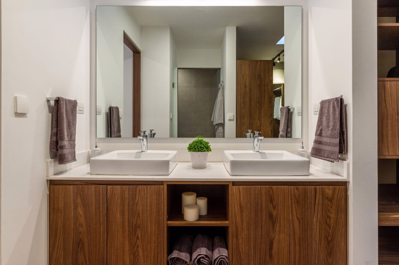 WhatsApp Image 2024-10-10 at 9.28.57 PM (2)