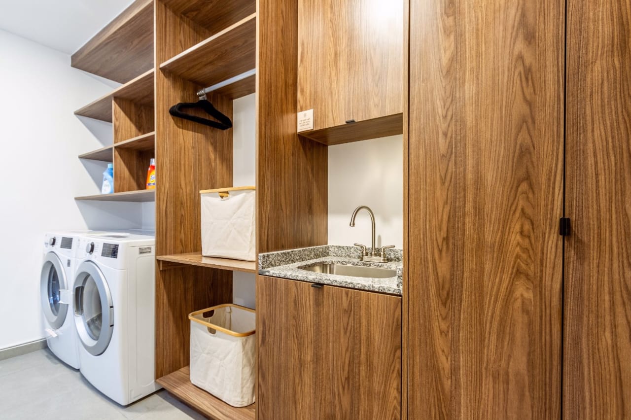 WhatsApp Image 2024-10-10 at 9.28.57 PM (4)