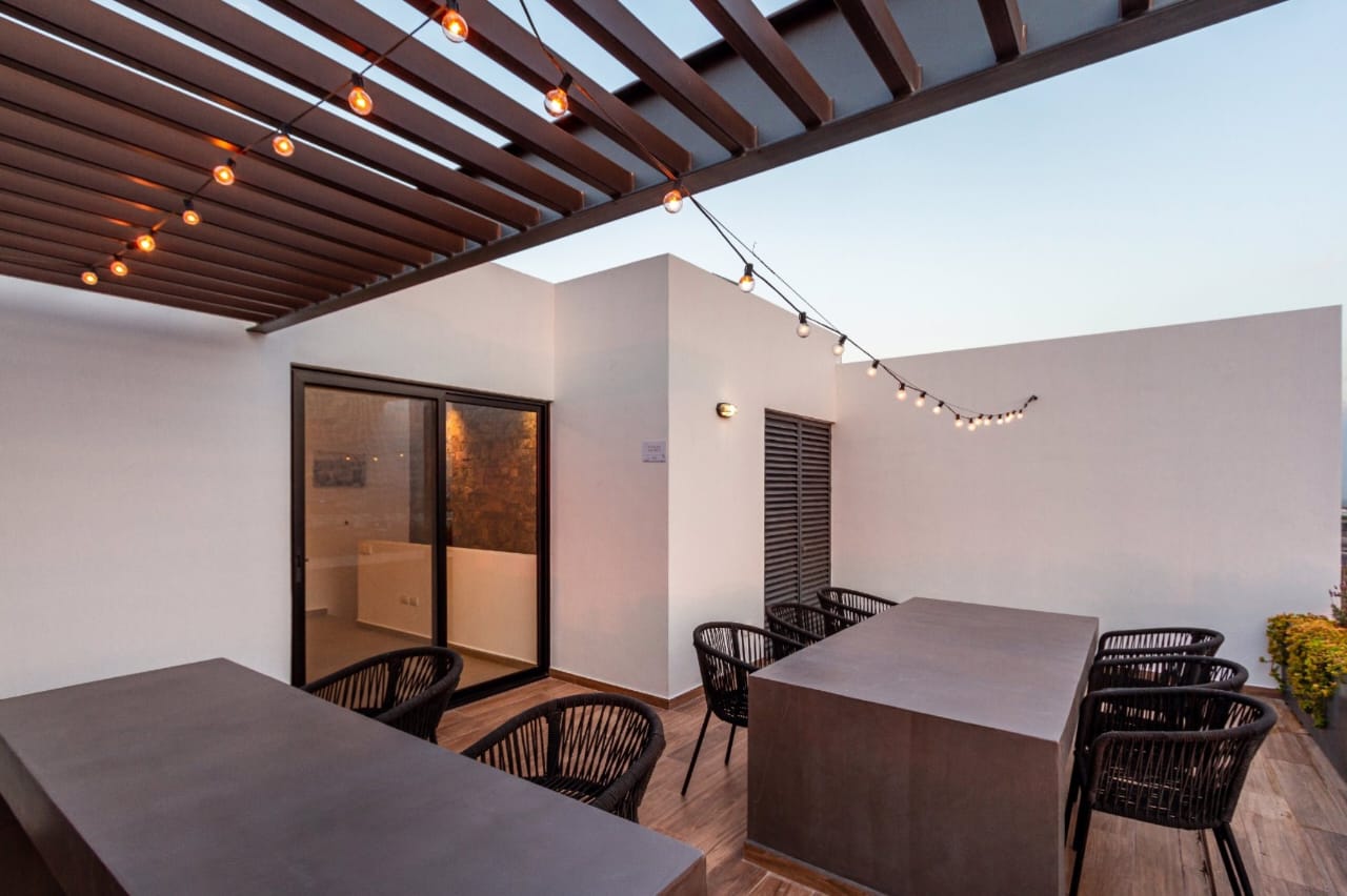 WhatsApp Image 2024-10-10 at 9.28.59 PM (3)