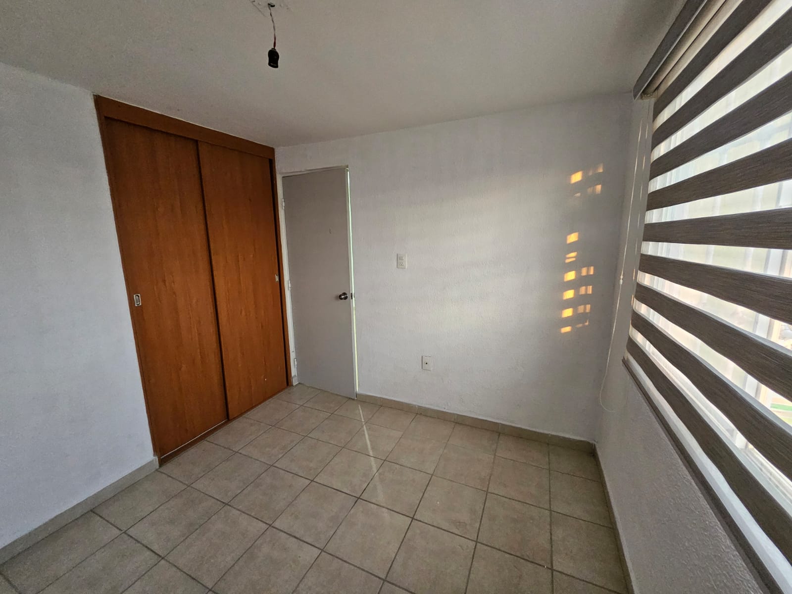 WhatsApp Image 2025-03-06 at 10.10.43 PM (2)