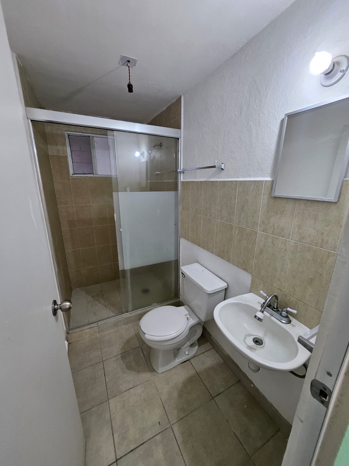 WhatsApp Image 2025-03-06 at 10.10.44 PM (5)