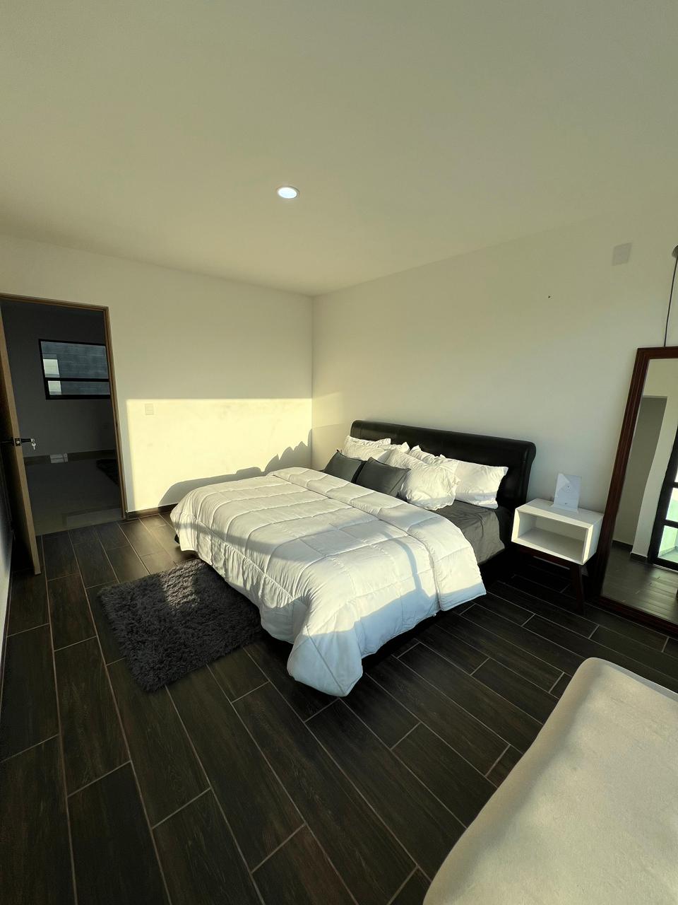 WhatsApp Image 2025-03-18 at 4.16.39 PM (3)