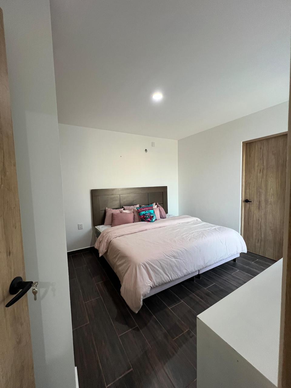 WhatsApp Image 2025-03-18 at 4.16.39 PM (5)