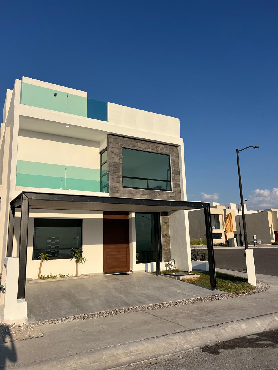 WhatsApp Image 2025-03-18 at 4.16.39 PM (6)