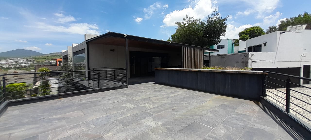 WhatsApp Image 2025-08-13 at 4.38.16 PM (3)