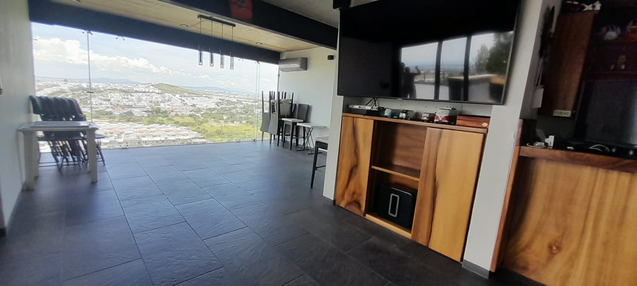 WhatsApp Image 2025-08-13 at 4.38.17 PM (2)