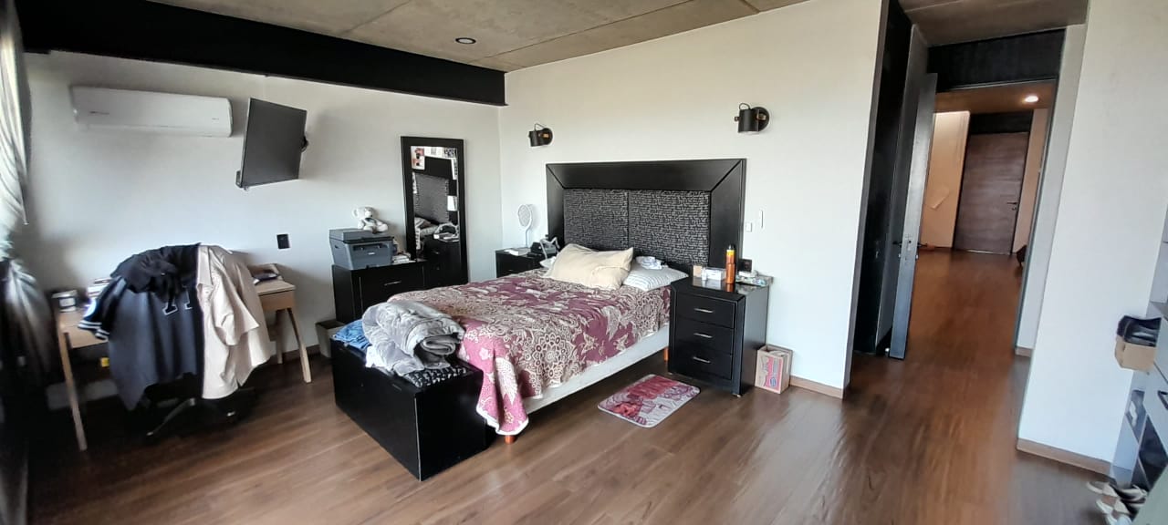 WhatsApp Image 2025-08-13 at 4.38.22 PM (2)