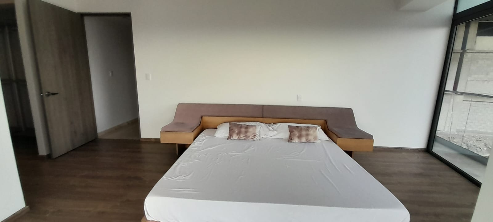 WhatsApp Image 2025-09-02 at 8.39.36 PM (3)