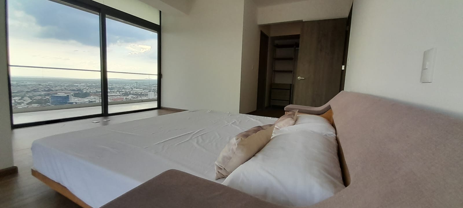 WhatsApp Image 2025-09-02 at 8.39.36 PM (4)