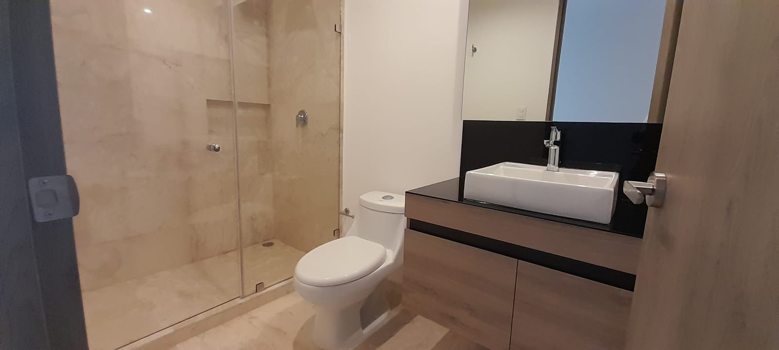 WhatsApp Image 2025-09-02 at 8.39.36 PM