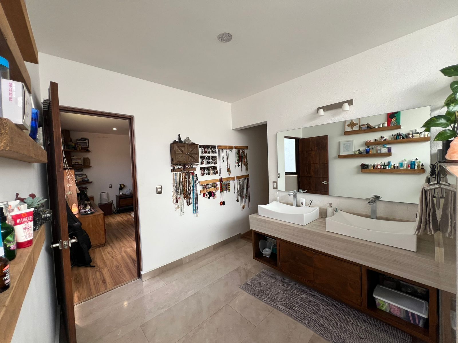 WhatsApp Image 2025-10-23 at 5.09.20 PM (13)