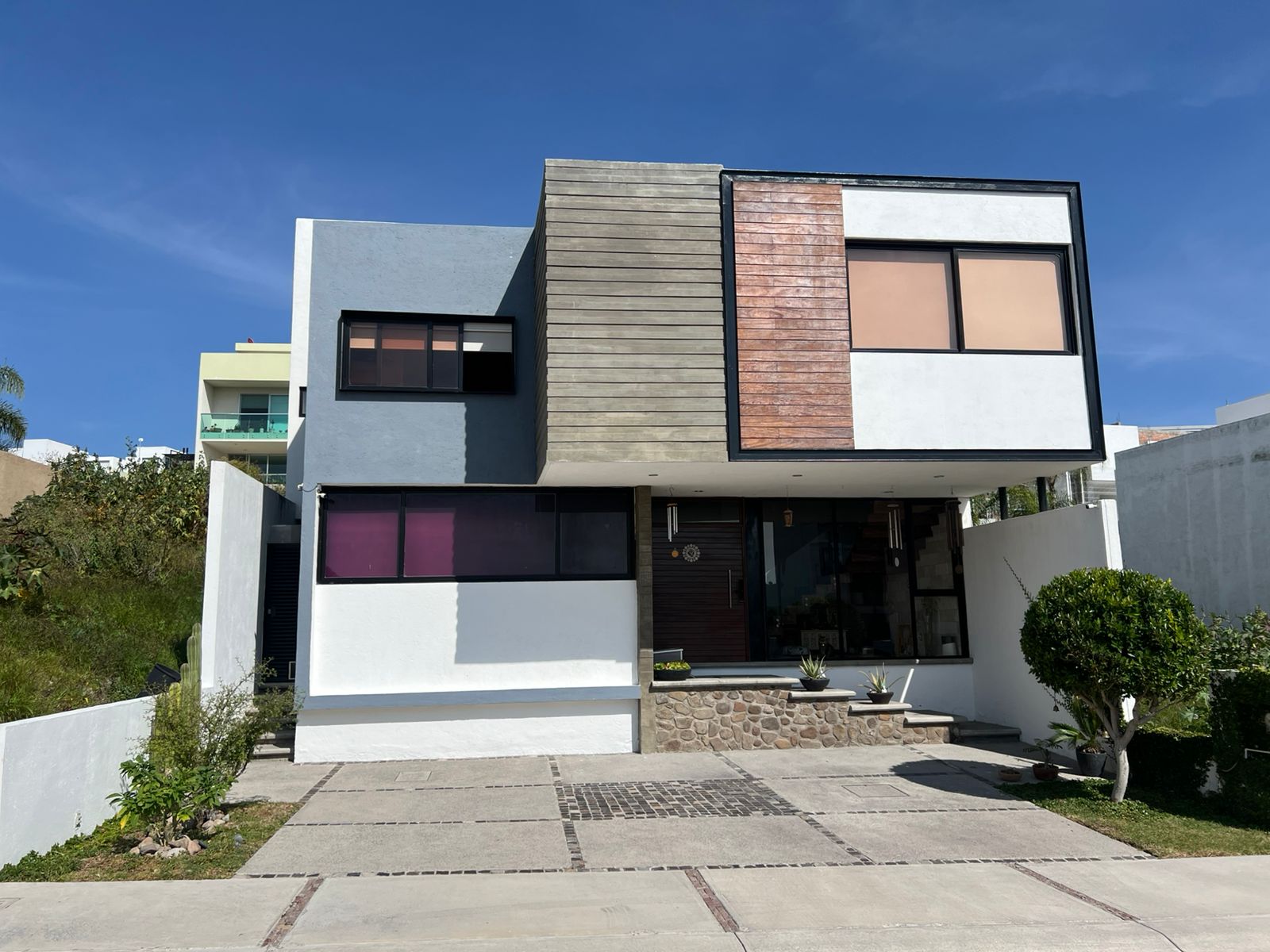 WhatsApp Image 2025-10-23 at 5.09.24 PM (3)