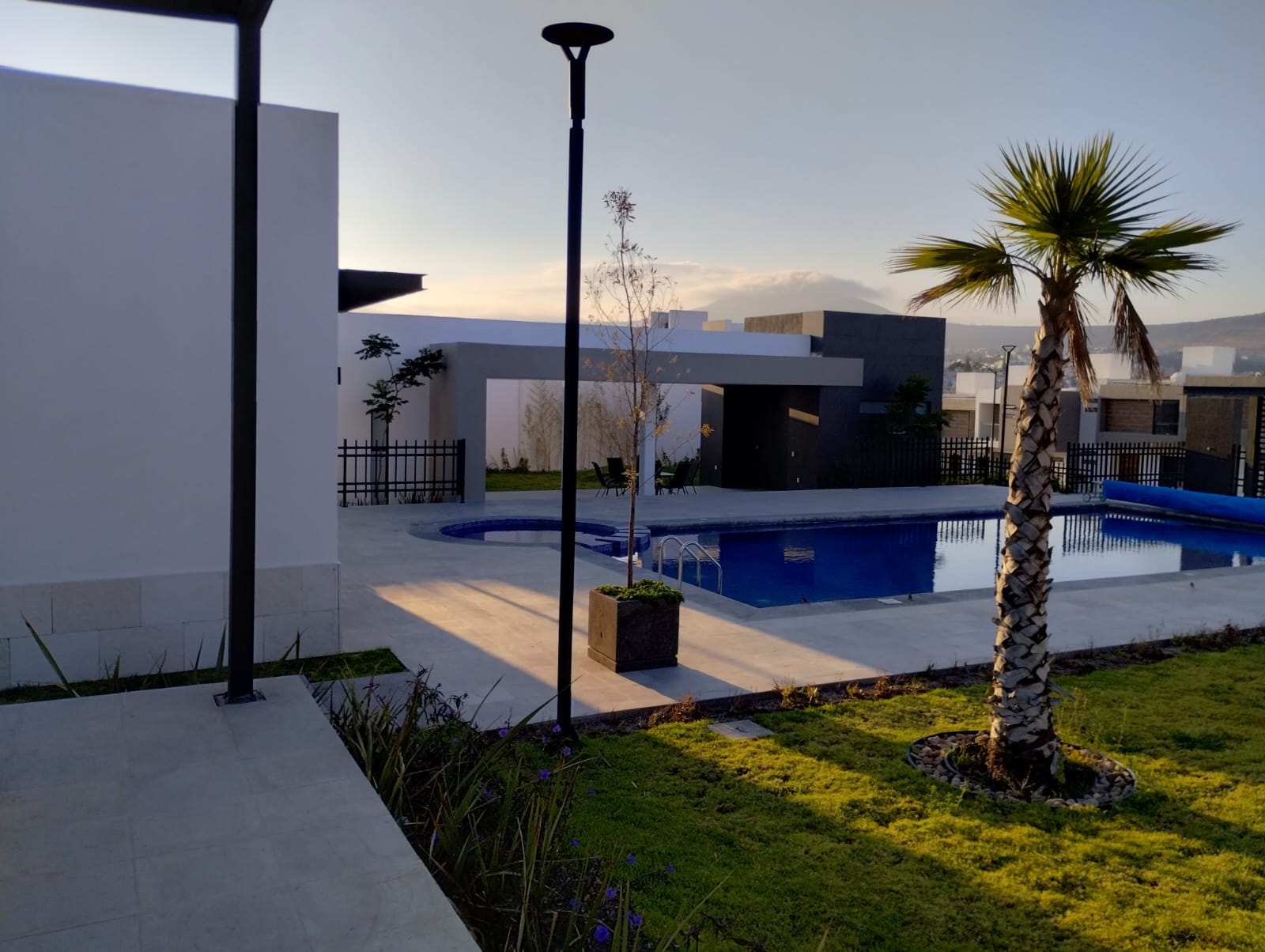 WhatsApp Image 2025-10-23 at 8.57.19 PM (3)