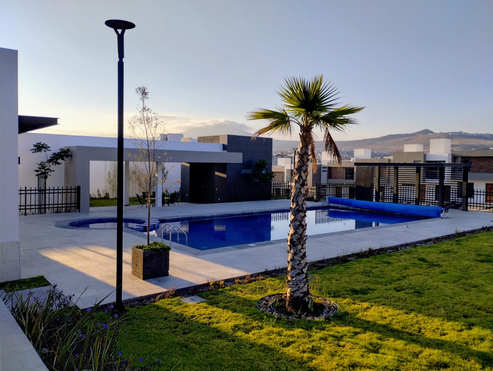 WhatsApp Image 2025-10-23 at 8.57.19 PM (4)