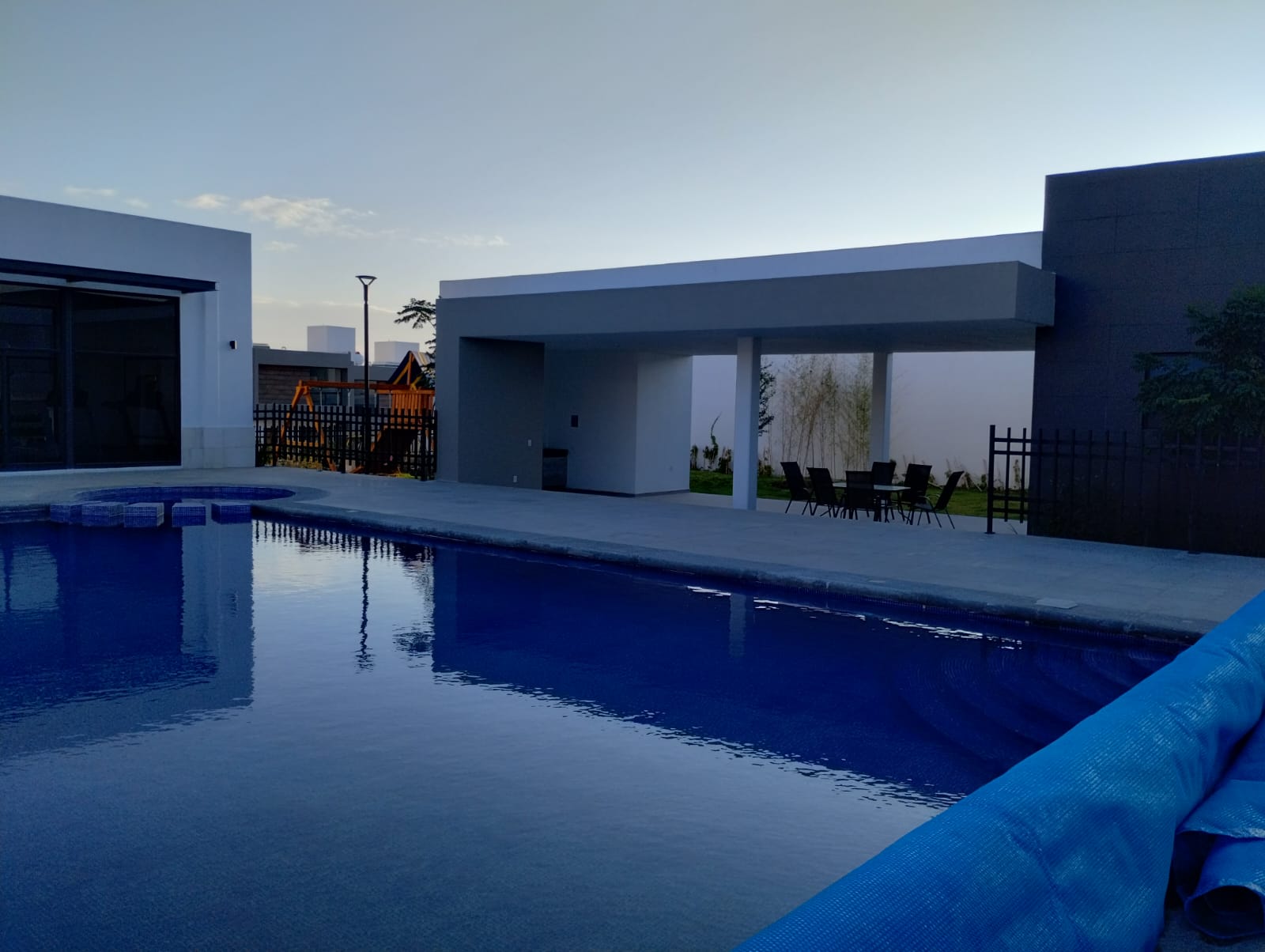 WhatsApp Image 2025-10-23 at 8.57.20 PM (4)