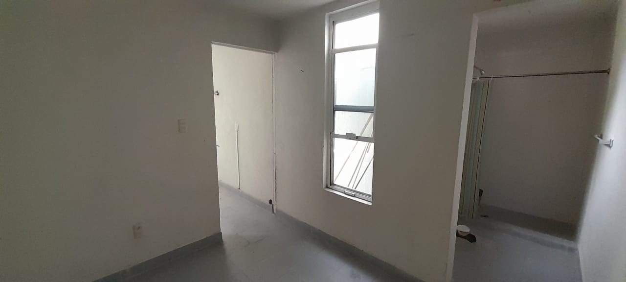 WhatsApp Image 2025-10-24 at 4.50.54 PM (2)