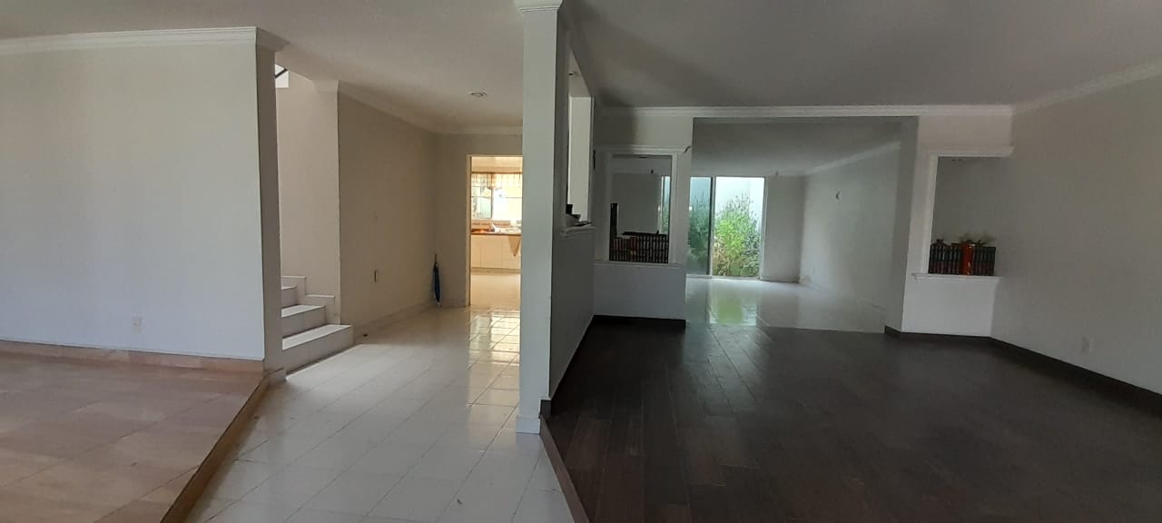 WhatsApp Image 2025-10-24 at 4.50.55 PM (5)