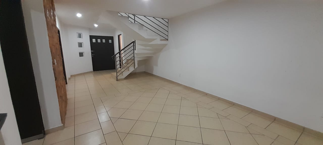 WhatsApp Image 2025-10-25 at 1.22.46 PM (1)