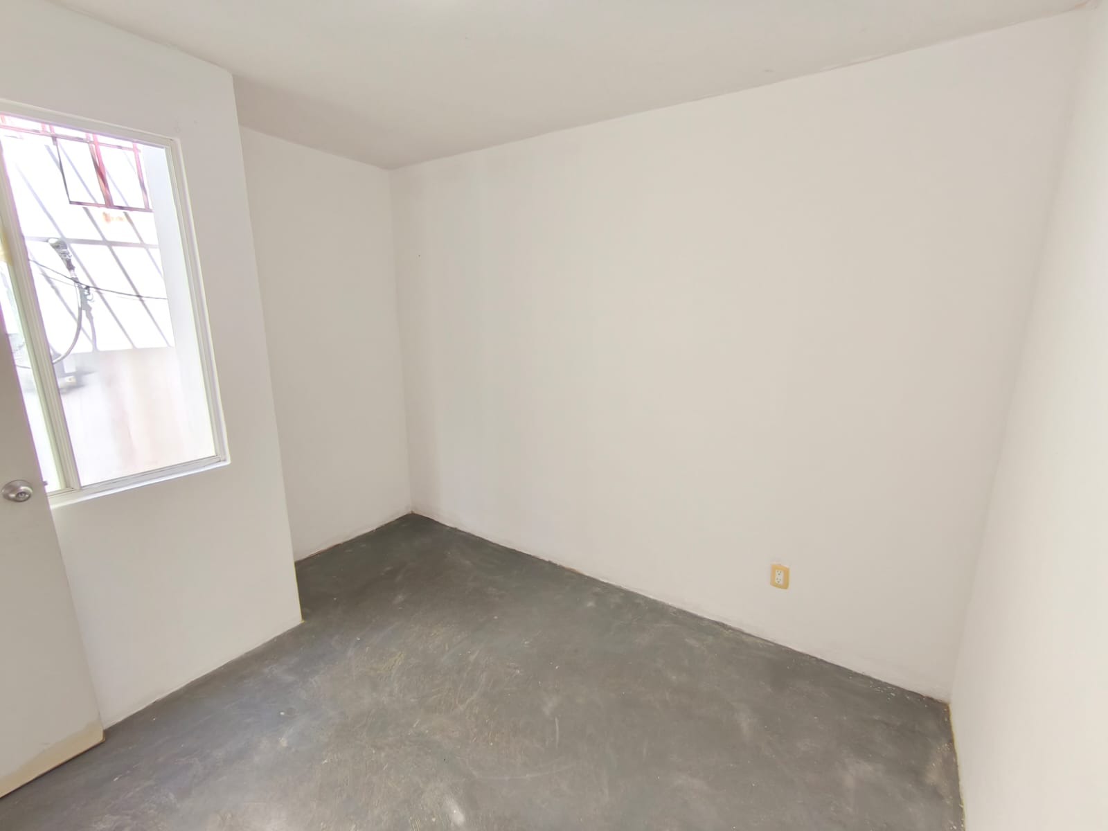 WhatsApp Image 2025-11-03 at 9.29.57 PM